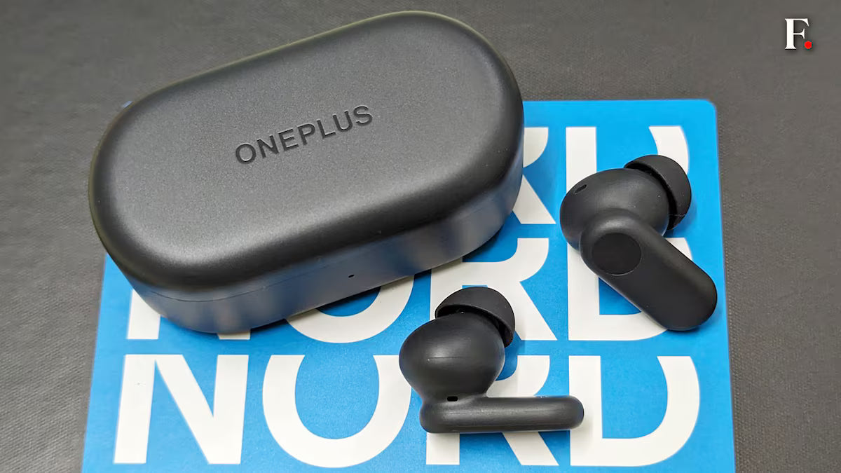 One Plus BUDS 2R EARBUD
